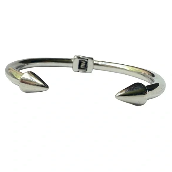 Kinsley Armelle - SPIKE COLLECTION - SILVER BRACELET - Picture 6 of 14